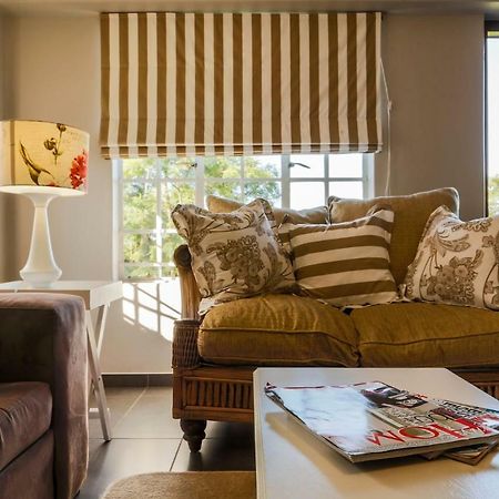 Town View Apartment Pietermaritzburg Luaran gambar