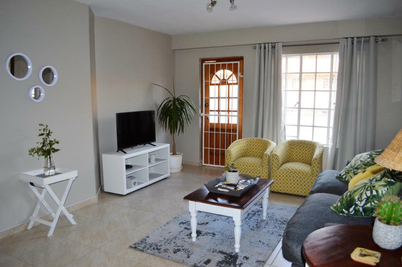 Town View Apartment Pietermaritzburg Luaran gambar