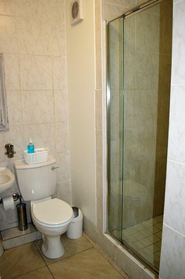 Town View Apartment Pietermaritzburg Luaran gambar
