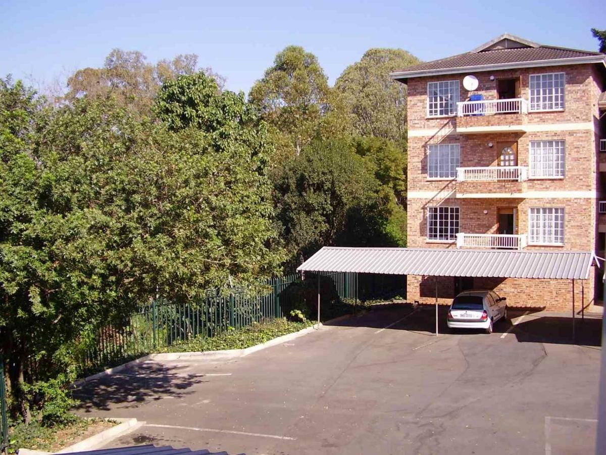 Town View Apartment Pietermaritzburg Luaran gambar